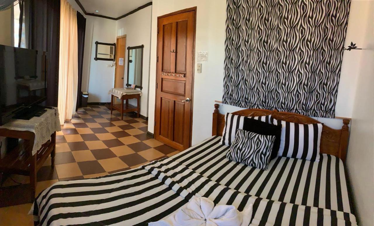 Apartelle De Gabrielle Corón Exterior foto
